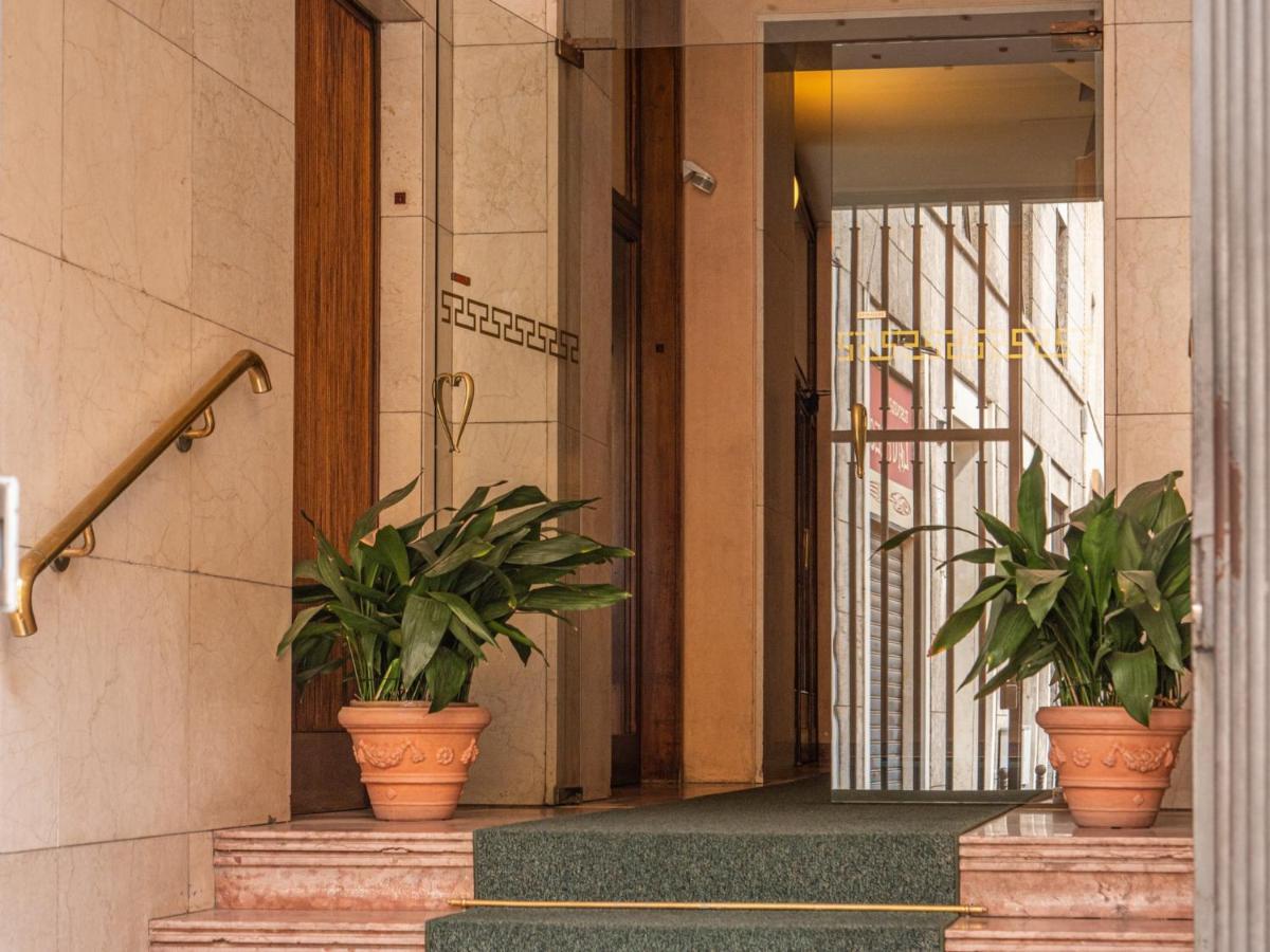 The Best Rent - Apartment With Balcony In Milan Downtown Dış mekan fotoğraf